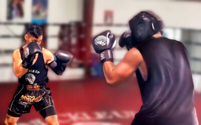 Light Boxing Sparring With My Trainer!